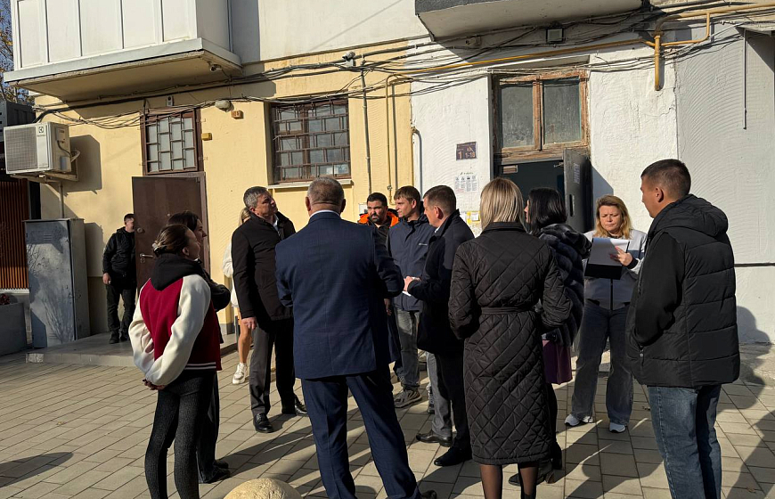 В Евпатории продолжают проверять работу управляющих компаний